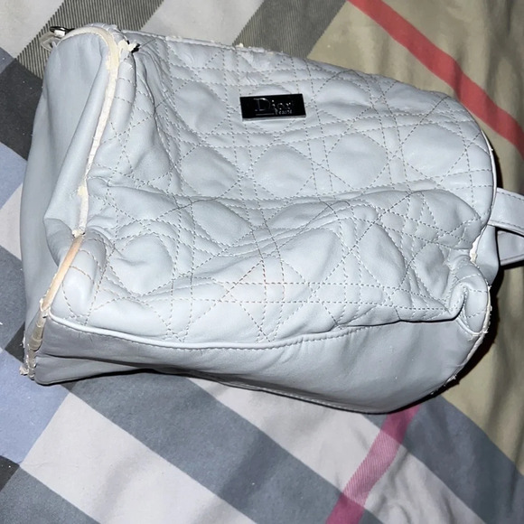 Dior Large quilted grey cosmetics bag - Picture 8 of 10